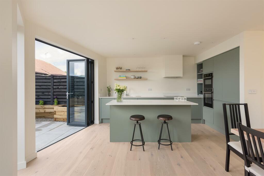 Additional property image - Hillview Road, Whitstable