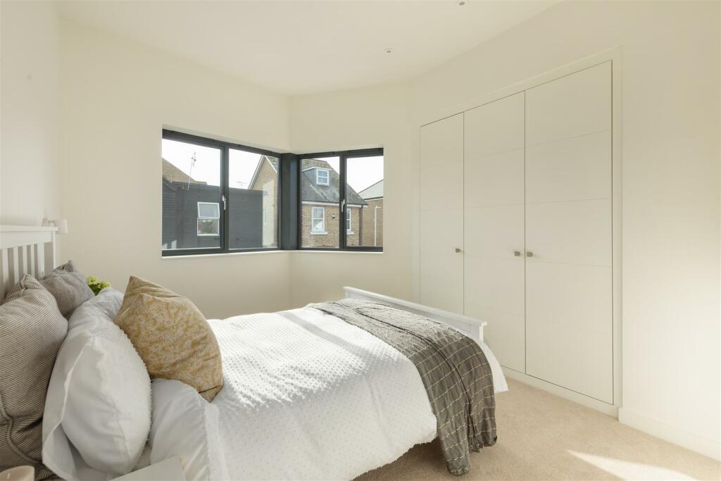 Additional property image - Hillview Road, Whitstable