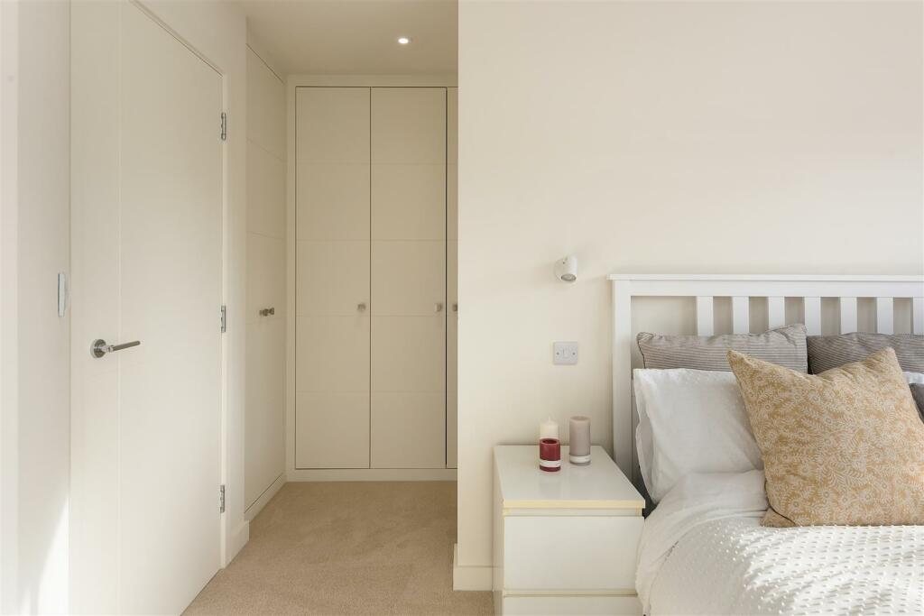 Additional property image - Hillview Road, Whitstable