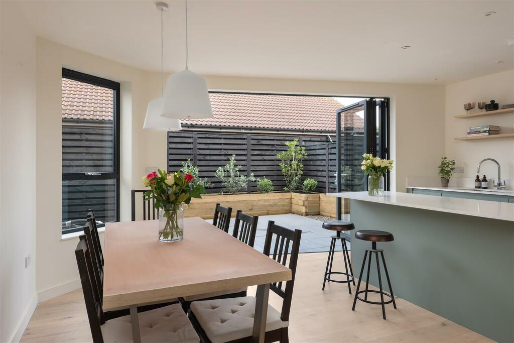 Additional property image - Hillview Road, Whitstable