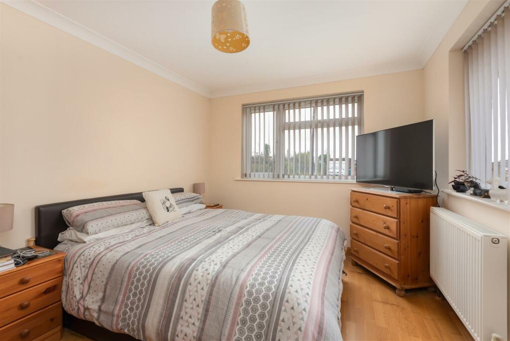 Additional property image - King Arthur Road, Cliffsend, Ramsgate