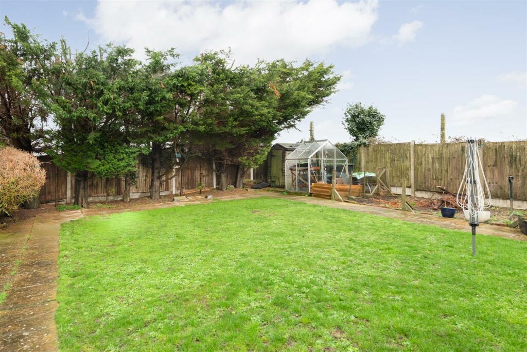Additional property image - King Arthur Road, Cliffsend, Ramsgate