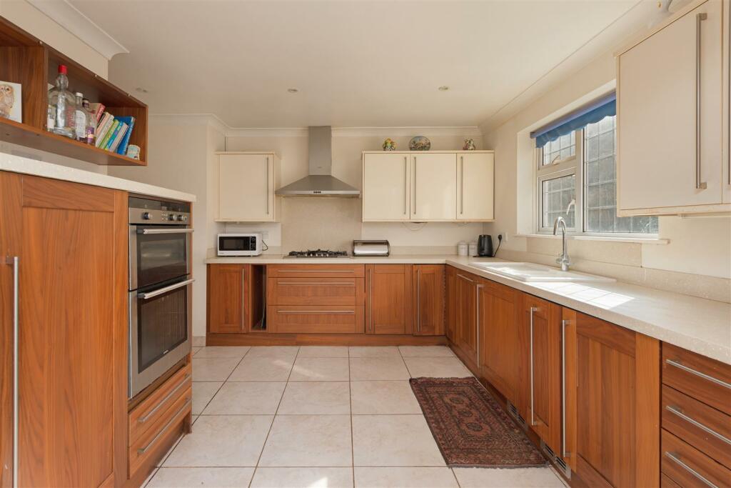 Additional property image - Puckle Lane, Canterbury