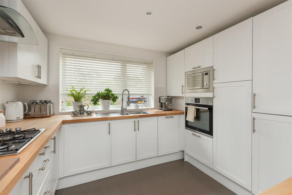 Additional property image - Graystone Road, Tankerton, Whitstable
