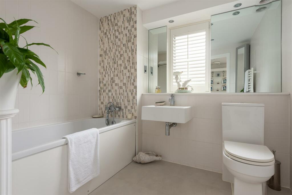 Additional property image - Graystone Road, Tankerton, Whitstable