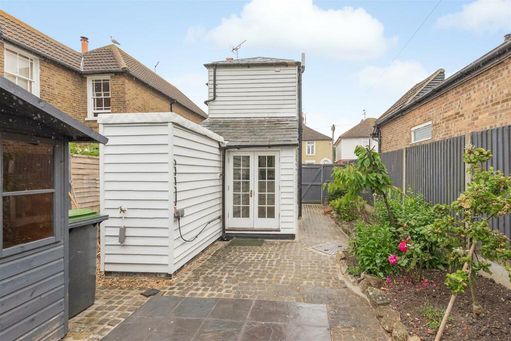 Additional property image - Swanfield Road, Whitstable