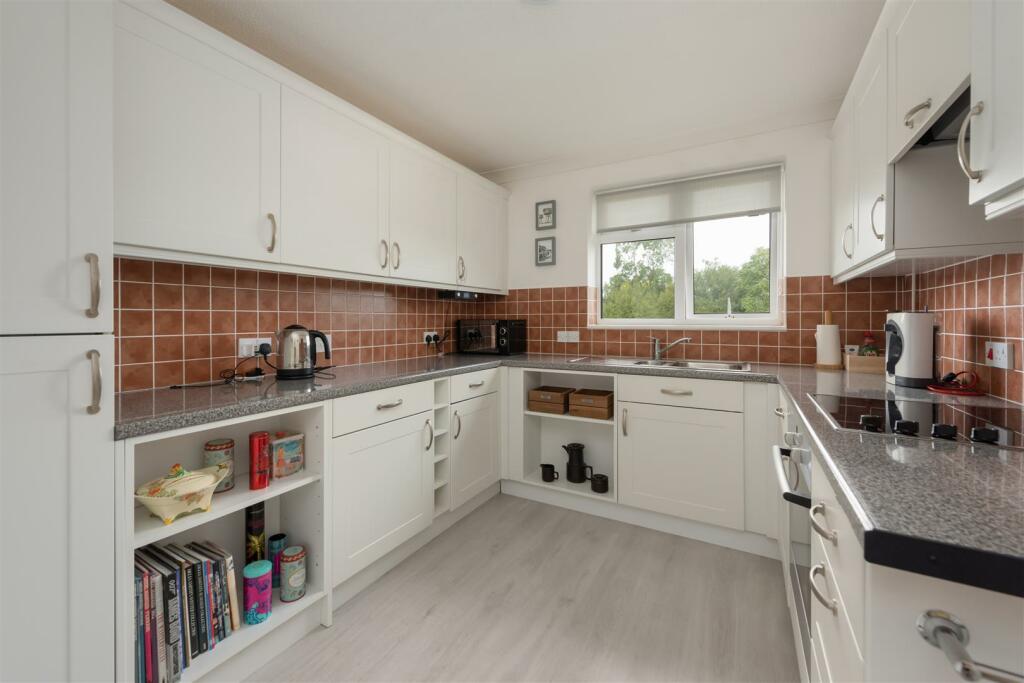Additional property image - Tankerton Road, Whitstable