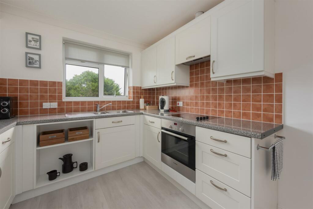 Additional property image - Tankerton Road, Whitstable