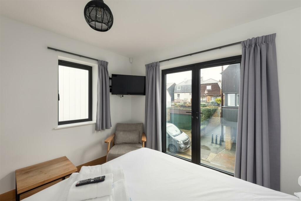 Additional property image - Sea Street, Whitstable