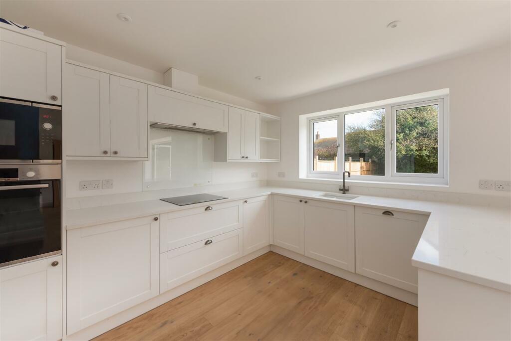 Additional property image - The Leas, Chestfield, Whitstable