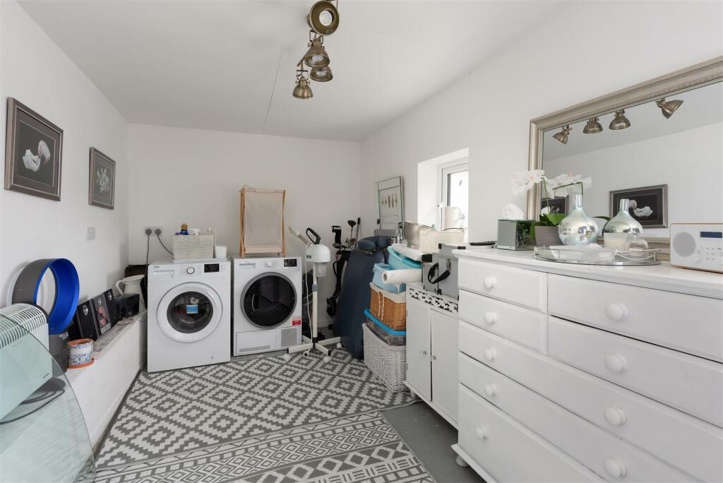 Additional property image - Hampton Pier Avenue, Hampton, Herne Bay