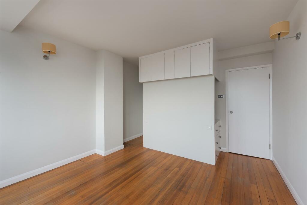 Additional property image - Marine Terrace, Whitstable