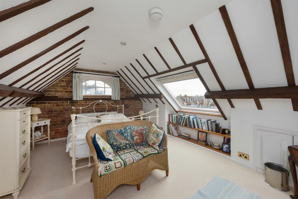 Additional property image - Tower Hill, Whitstable