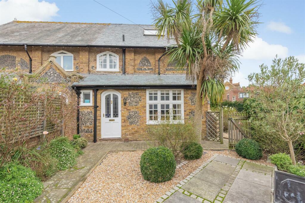 Additional property image - Tower Hill, Whitstable