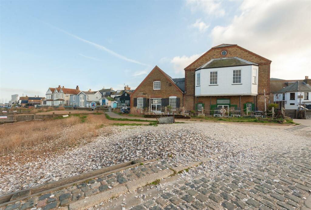 Additional property image - Tower Parade, Whitstable