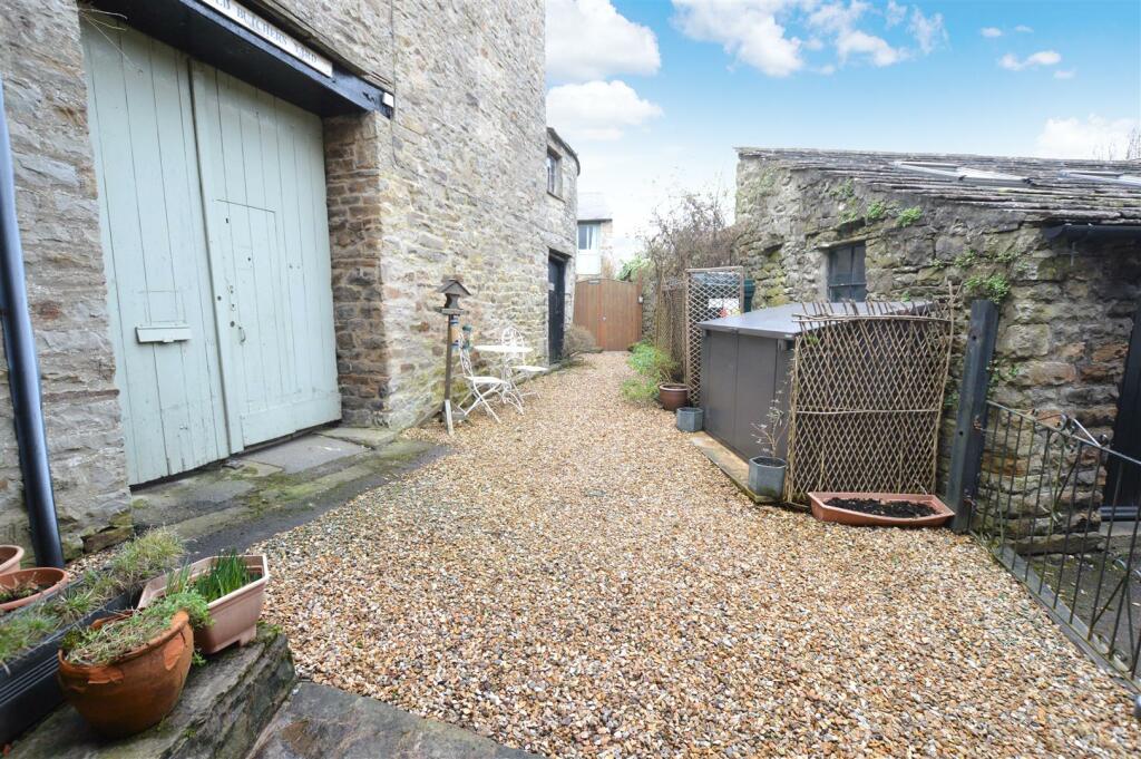 Additional property image - Bank House, Silver Street, Reeth, Swaledale