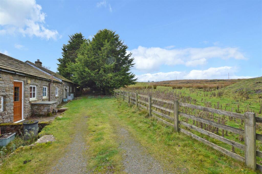 Additional property image - 2 Norse Long House, Hurst