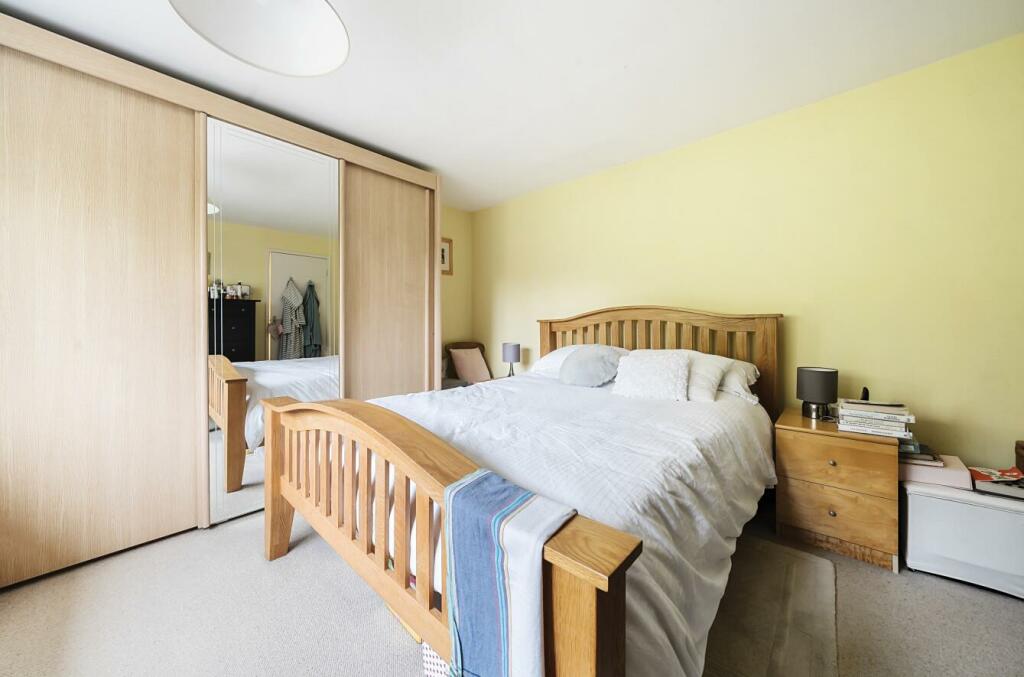 Additional property image - Bulls Lane, Welham Green