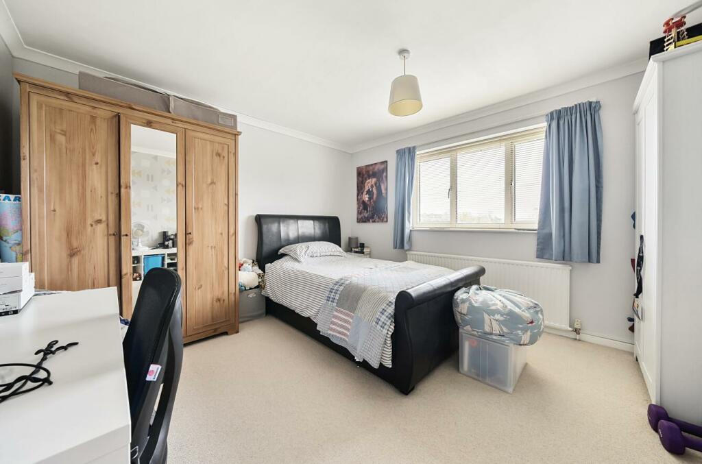 Additional property image - Bulls Lane, Welham Green