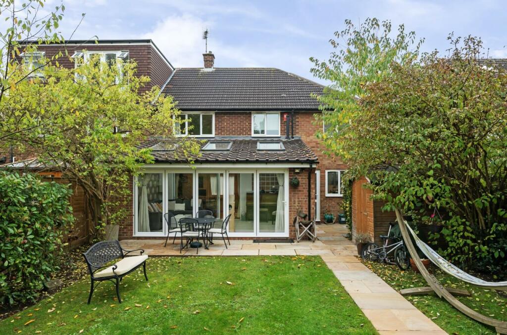 Additional property image - Bulls Lane, Welham Green