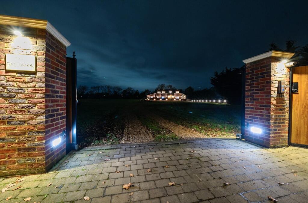 Additional property image - Bulls Lane, Brookmans Park