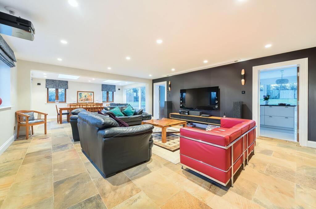 Additional property image - Bulls Lane, Brookmans Park