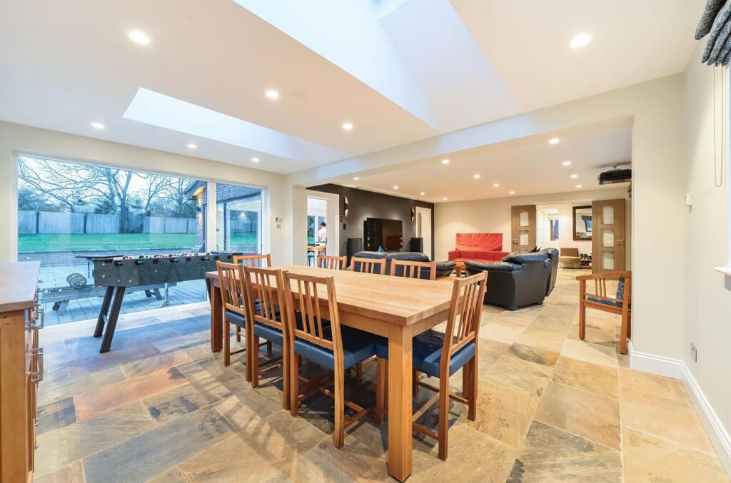 Additional property image - Bulls Lane, Brookmans Park