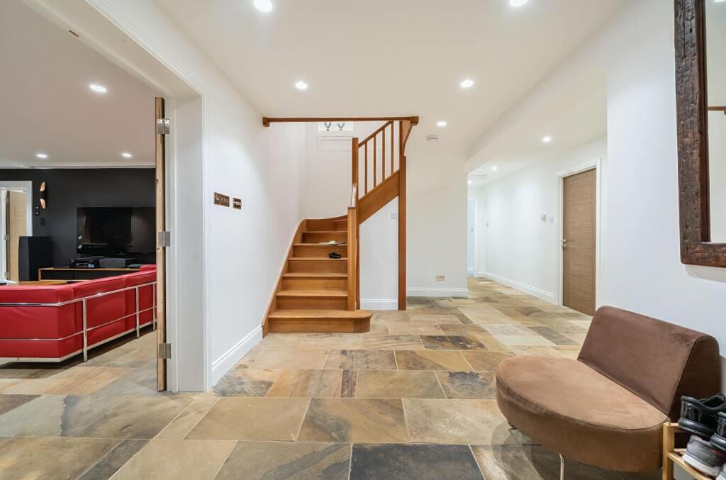 Additional property image - Bulls Lane, Brookmans Park