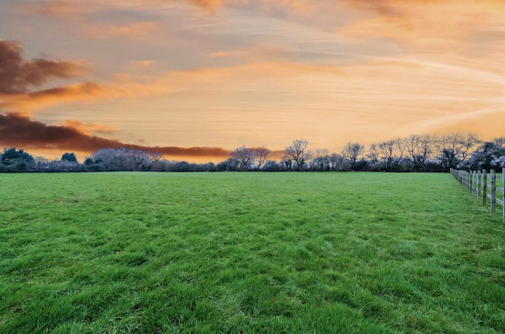 Additional property image - Bulls Lane, Brookmans Park