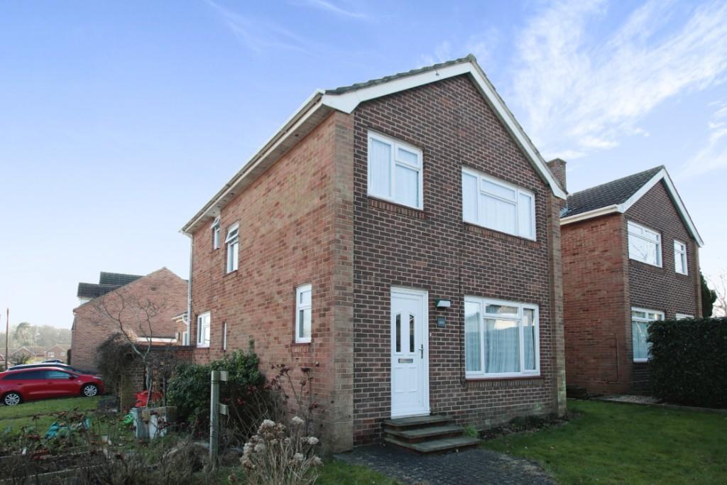 3 bedroom detached house for sale in Fair Oak Road, Fair Oak, SO50