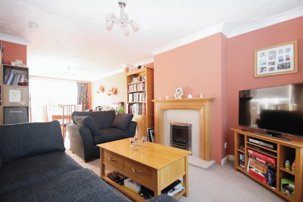3 bedroom detached house for sale in Fair Oak Road, Fair Oak, SO50