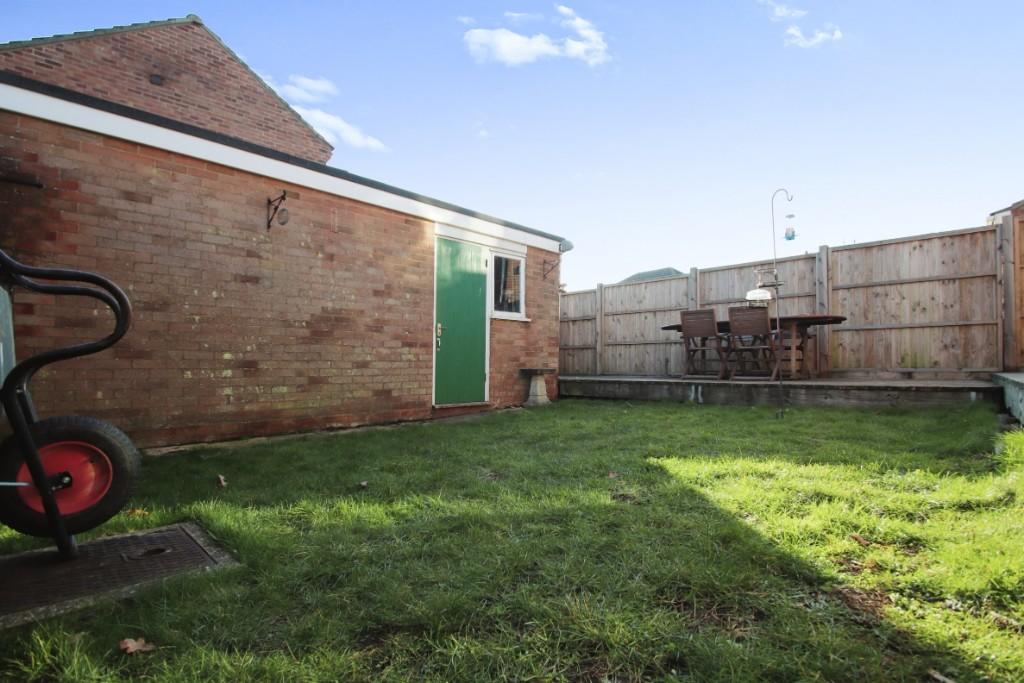 3 bedroom detached house for sale in Fair Oak Road, Fair Oak, SO50