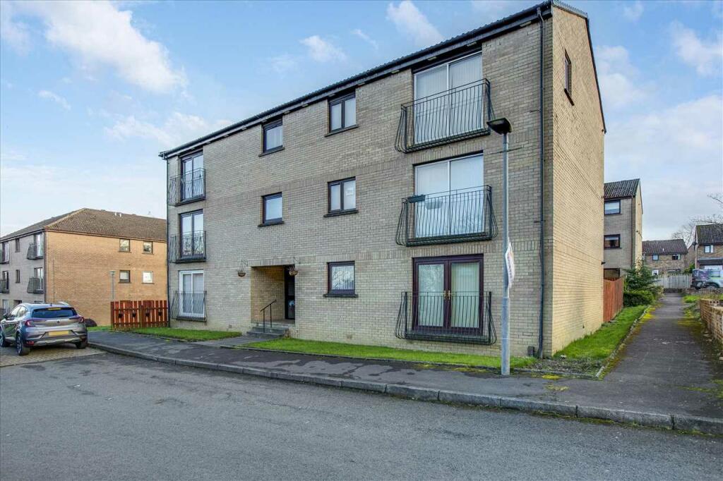 1 bedroom apartment for sale in Kincardine Place, Brancumhall, EAST