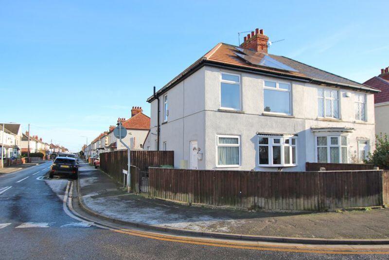 3 bedroom semidetached house for sale in Brereton Avenue, Cleethorpes