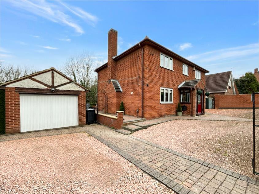 4 bedroom detached house for sale in Meynell Street, Church Gresley