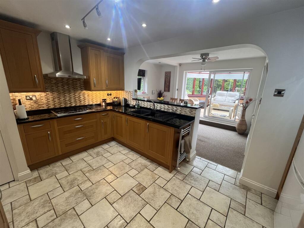 Additional property image - Church Street, Swadlincote