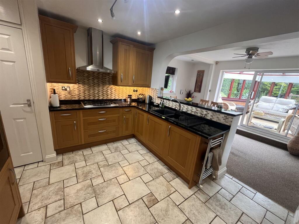 Additional property image - Church Street, Swadlincote