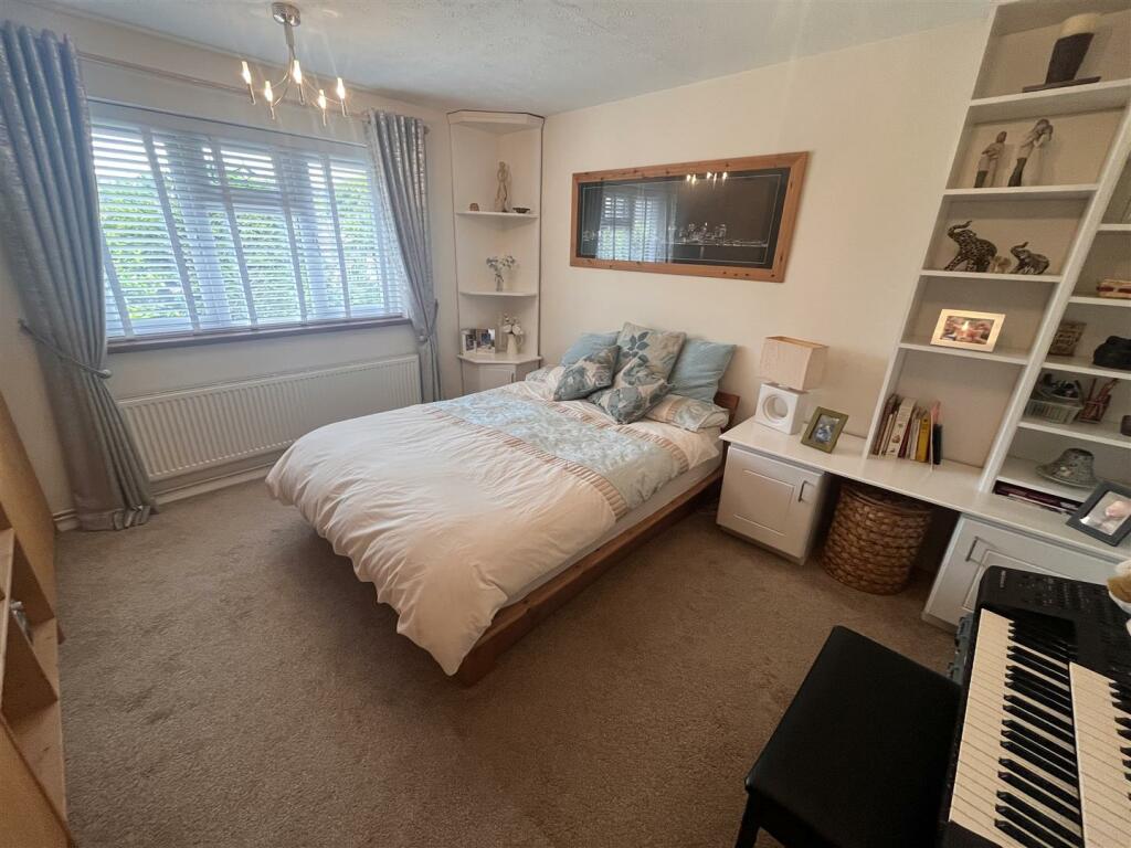 Additional property image - Church Street, Swadlincote