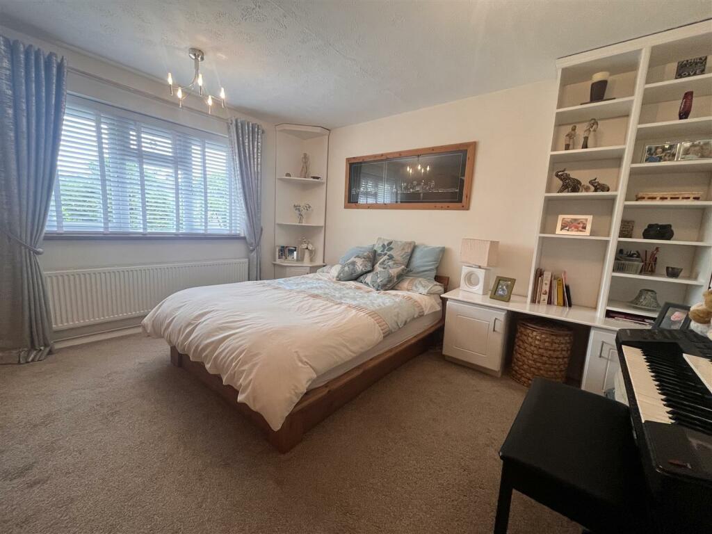Additional property image - Church Street, Swadlincote