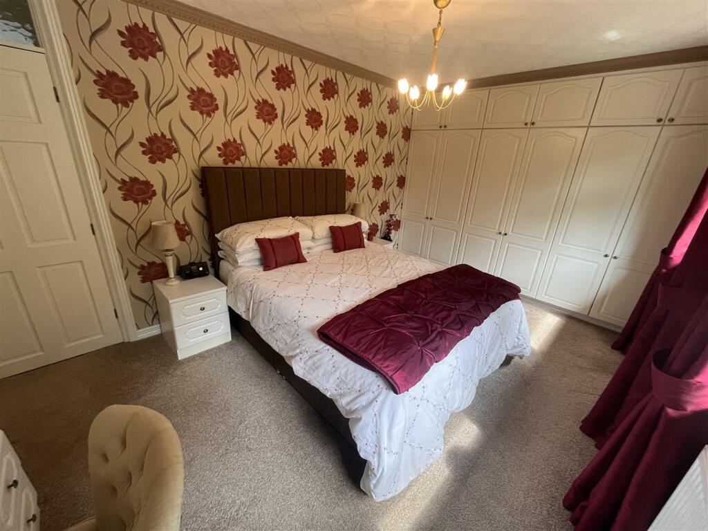Additional property image - Church Street, Swadlincote