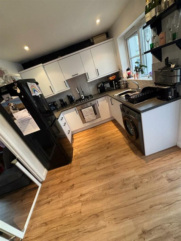 Additional property image - Anchor Close, Swadlincote