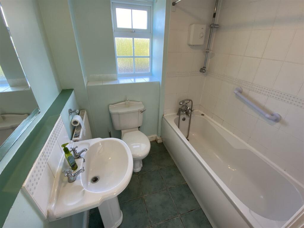 Additional property image - Edward Street, Overseal, DE12 6LJ