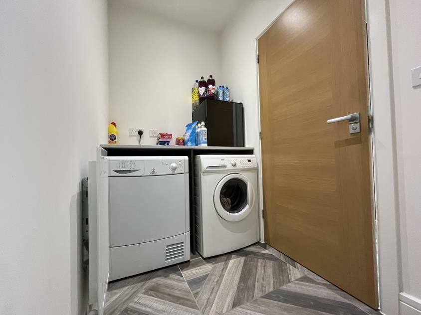 Additional property image - Jade Close, Swadlincote DE11