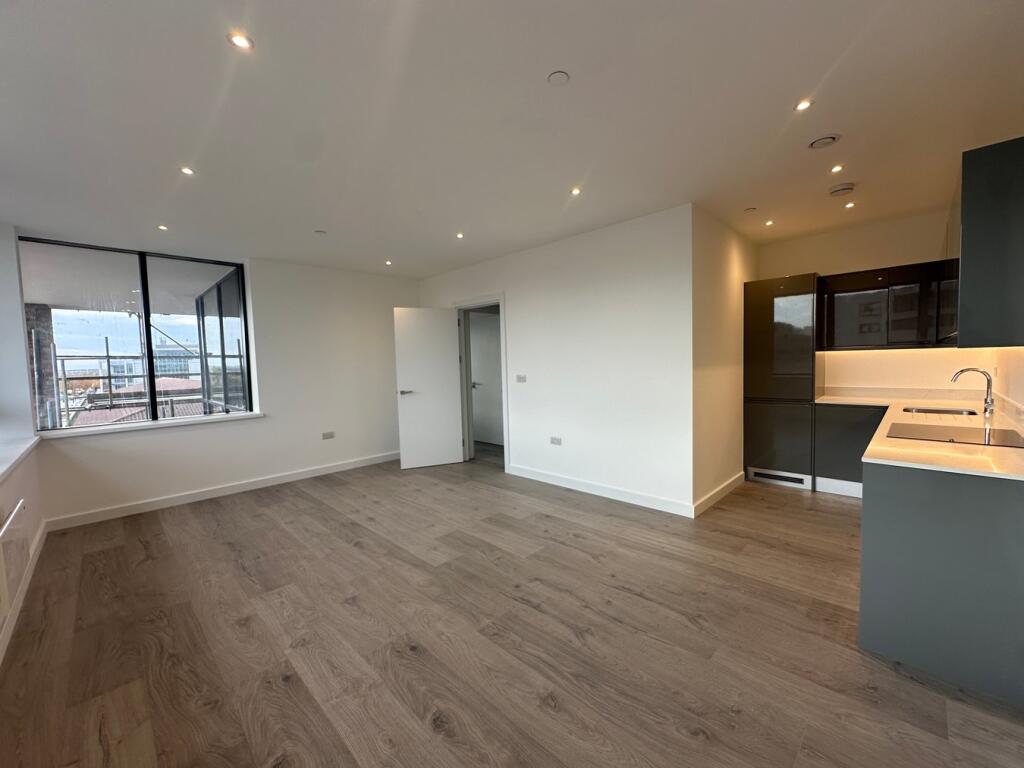 Main image of property: Silbury Boulevard, Milton Keynes, MK9