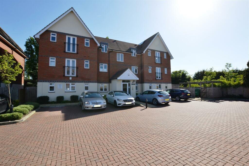 Main image of property: Uxbridge Road, Hayes