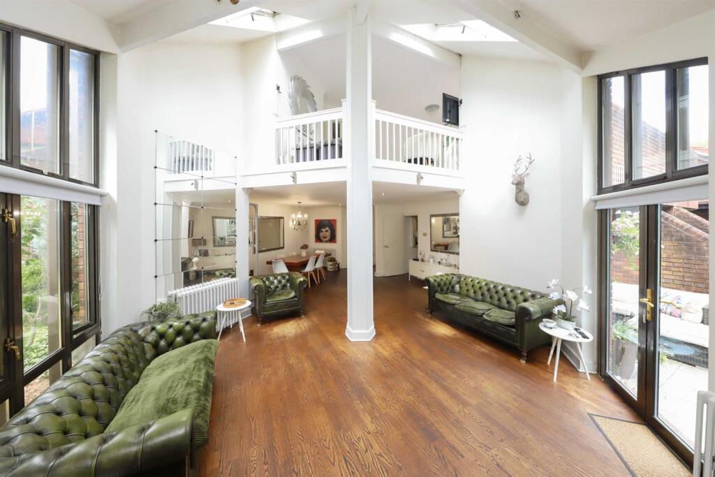 Main image of property: Robinwood Grove, Uxbridge