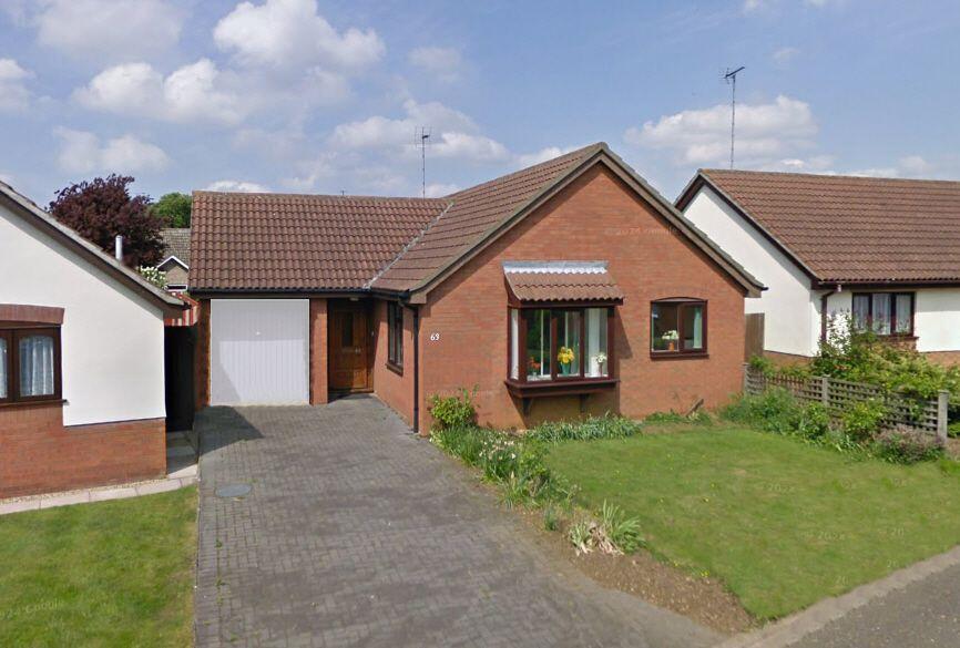 Main image of property: Thorpe Lea Road: Central 