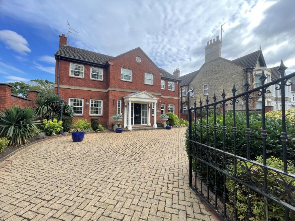 Main image of property: Park Road: Peterborough 