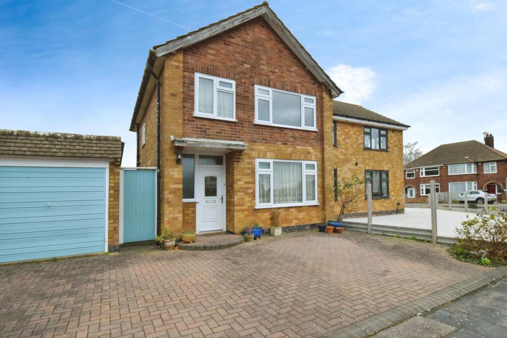 3 bedroom semidetached house for sale in Westgate Avenue, Birstall, Leicester, Leicestershire, LE4