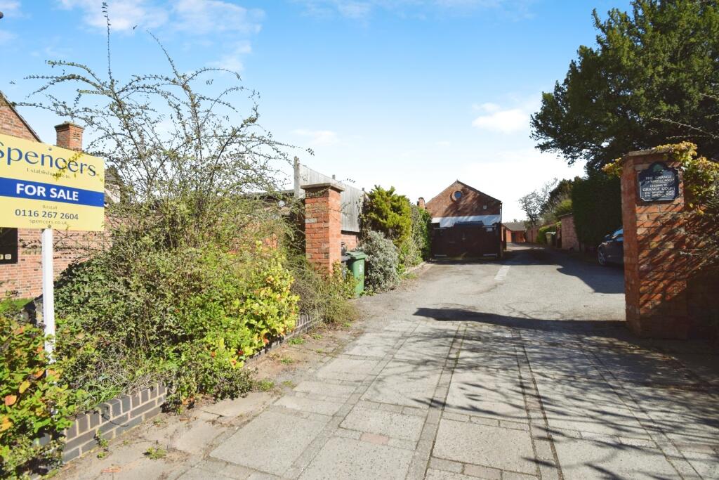 Main image of property: Birstall Road, Birstall, Leicester, Leicestershire, LE4
